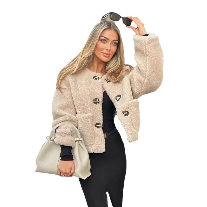 Damen modische Teddyjacke mit vintage Knopfdetails und aufgesetzten Taschen Drune