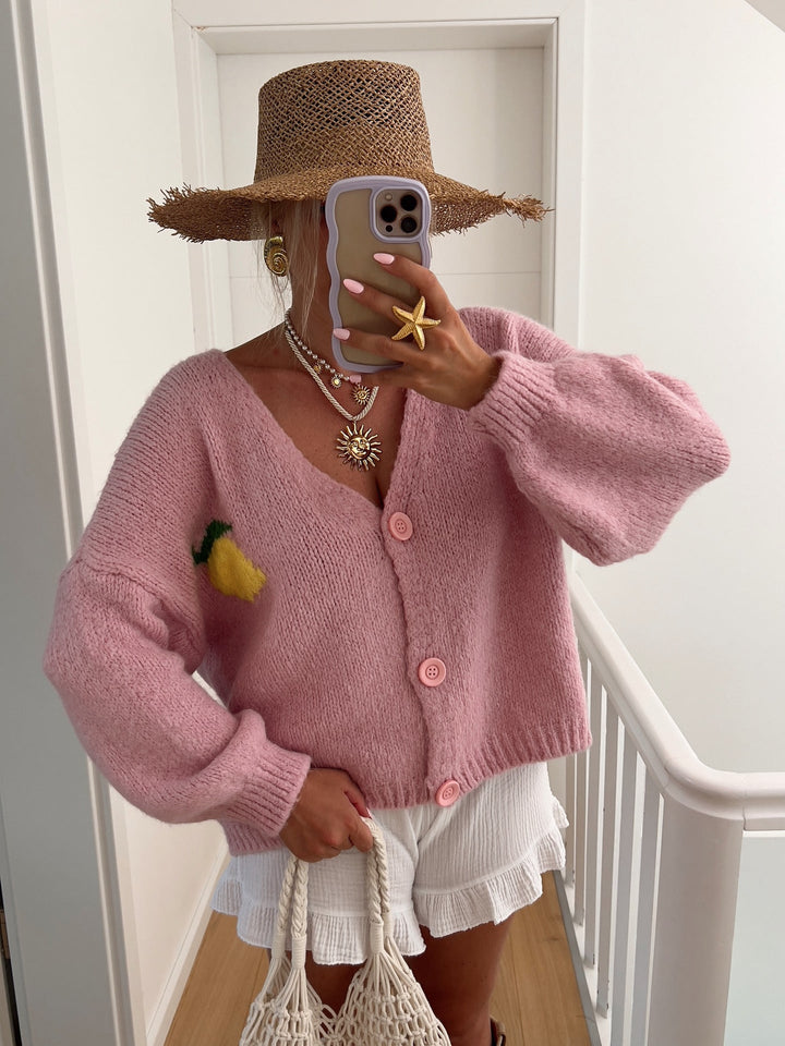 Damen Grober Strickcardigan mit einzigartigem Zitronenmotiv und knopfbarem Verschluss Drune
