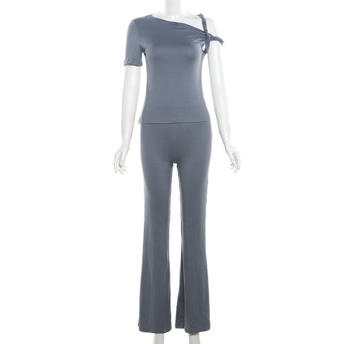 Damen Figurbetontes Jumpsuit mit asymmetrischem Schnitt und eleganter Schulterbetonung Drune