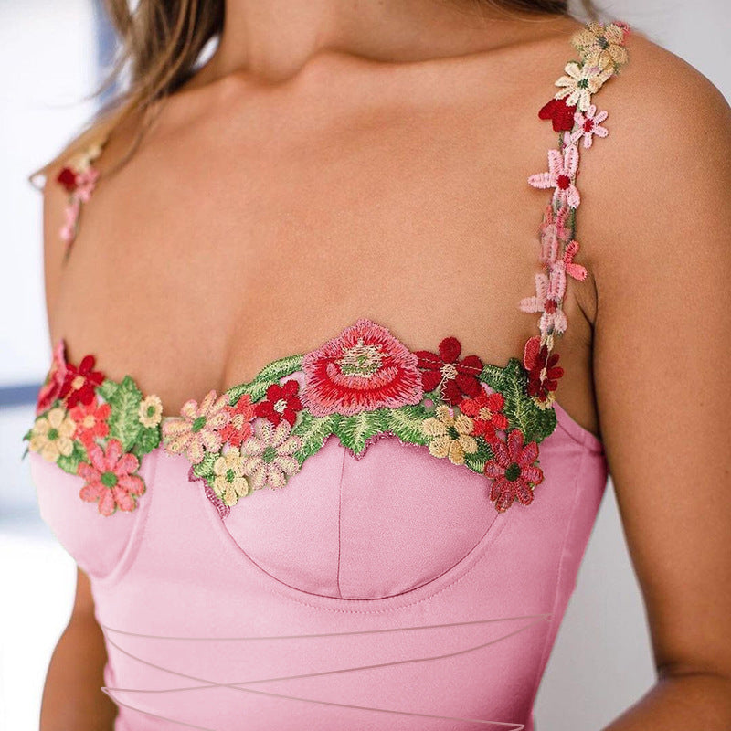 Damen verspieltes Minikleid mit floralem Spitzenoberteil Drune