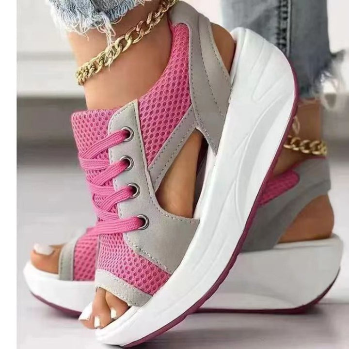 Damen Offene Keil-Sandale-Sneaker mit atmungsaktivem Mesh, profilierter Plateau-Sohle und Schnürung Drune