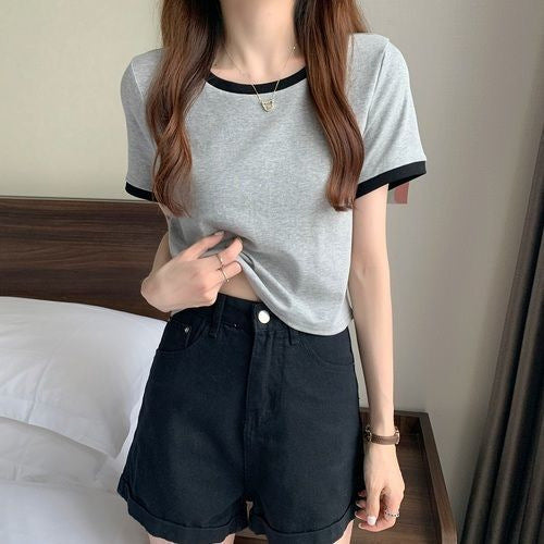 Damen Kurzarm T-Shirt mit kontrastierenden Abschlüssen und leichtem Baumwollstoff