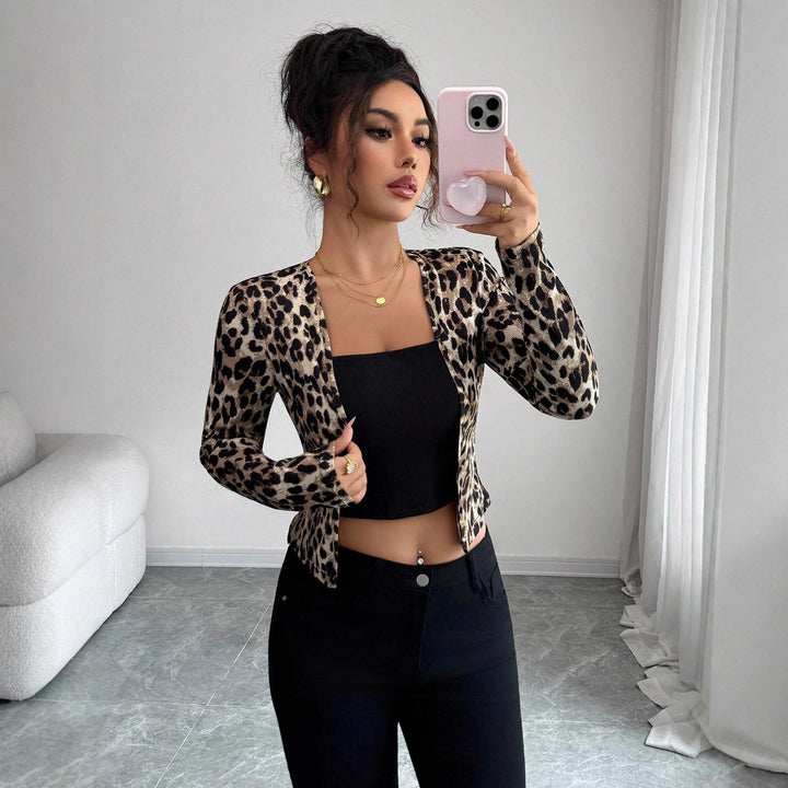 Damen nan taillierter Kurzblazer aus Stretchjersey mit Leopardenstruktur und schmaler Passform Drune