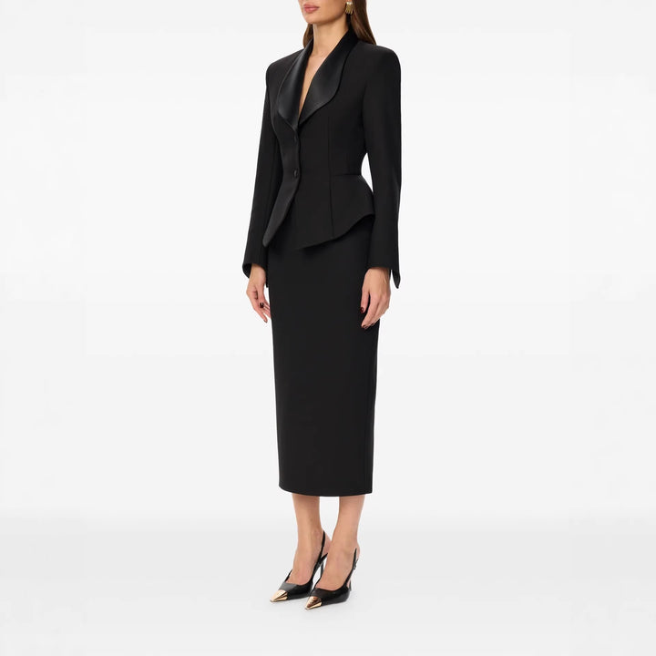 Damen Taillierter Blazer mit Schößchen Satin‑Schalkragen und schlanker Silhouette Drune