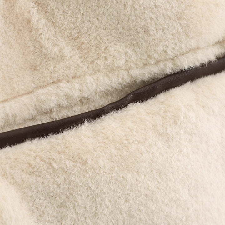 Damen Kurz geschnittener Teddy‑Mantel mit Knebelverschlüssen Drune