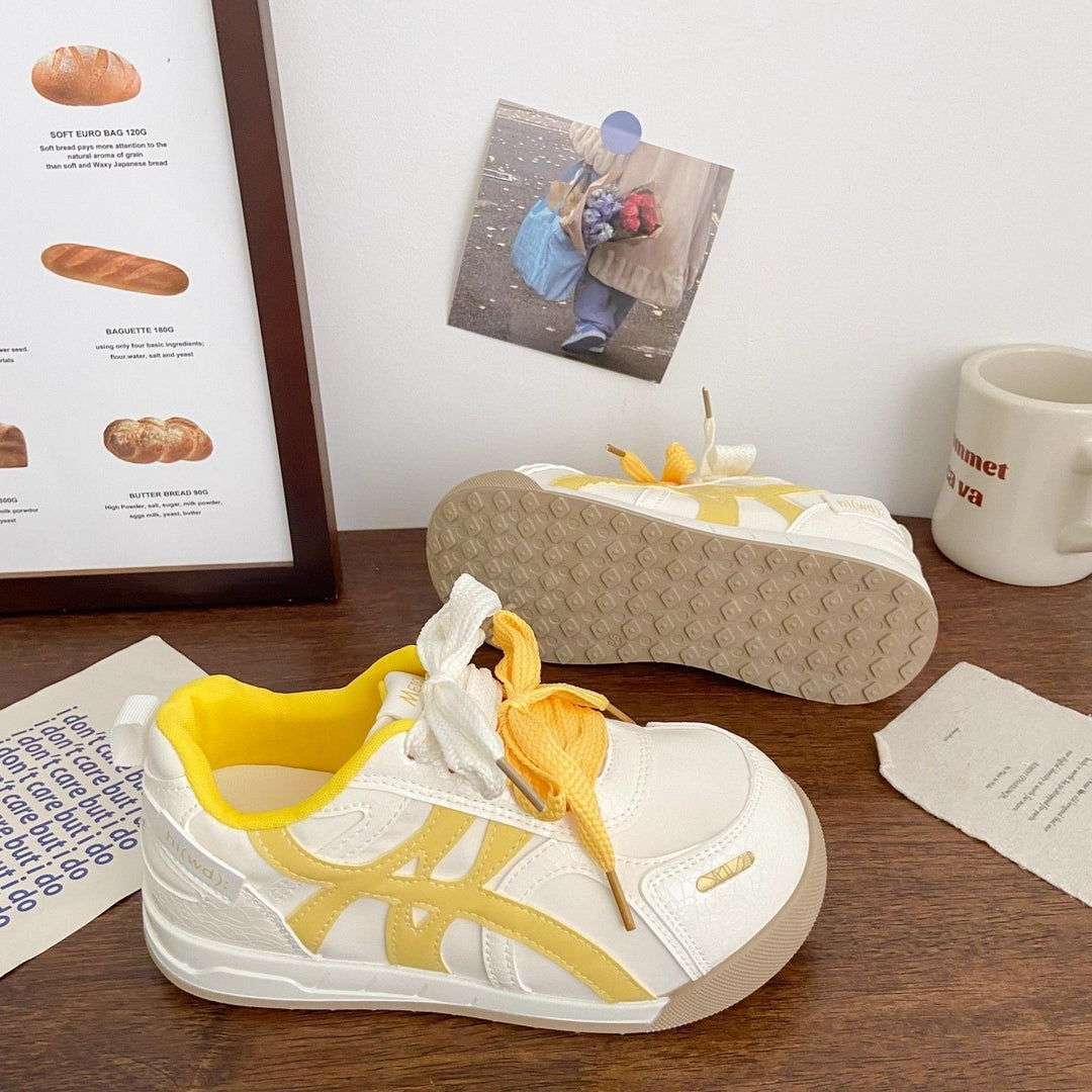 Damen Sportliche Sneakers mit verspielten Schnürdetails und modischem Obermaterial Drune