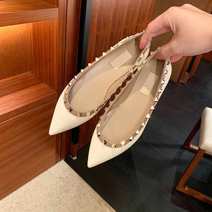 Damen Stilvolle Spitz-Zeh Flache Schuhe mit Dekorativen Nieten Drune