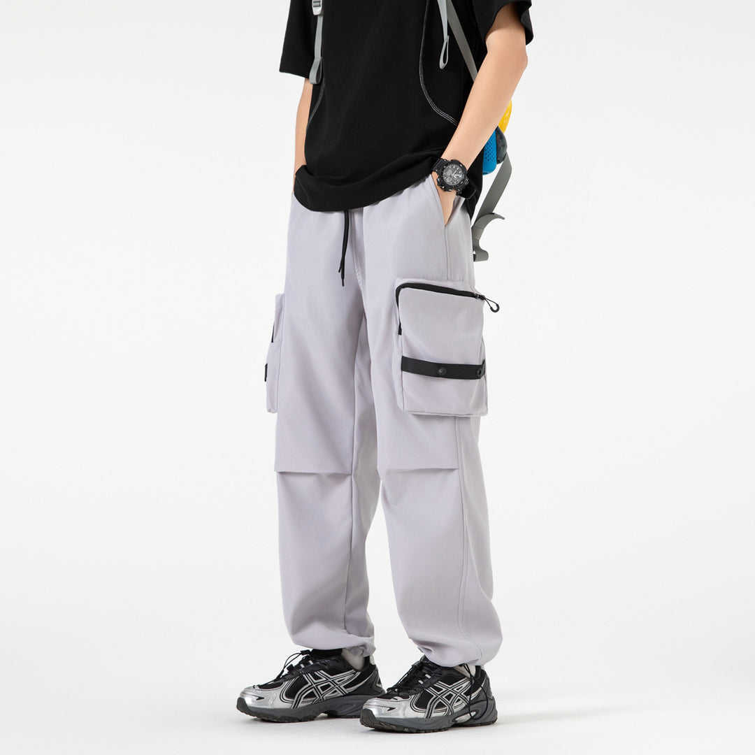 Herren Weite Utility-Cargohose mit großvolumigen Klappentaschen und Kordelzugbund Drune