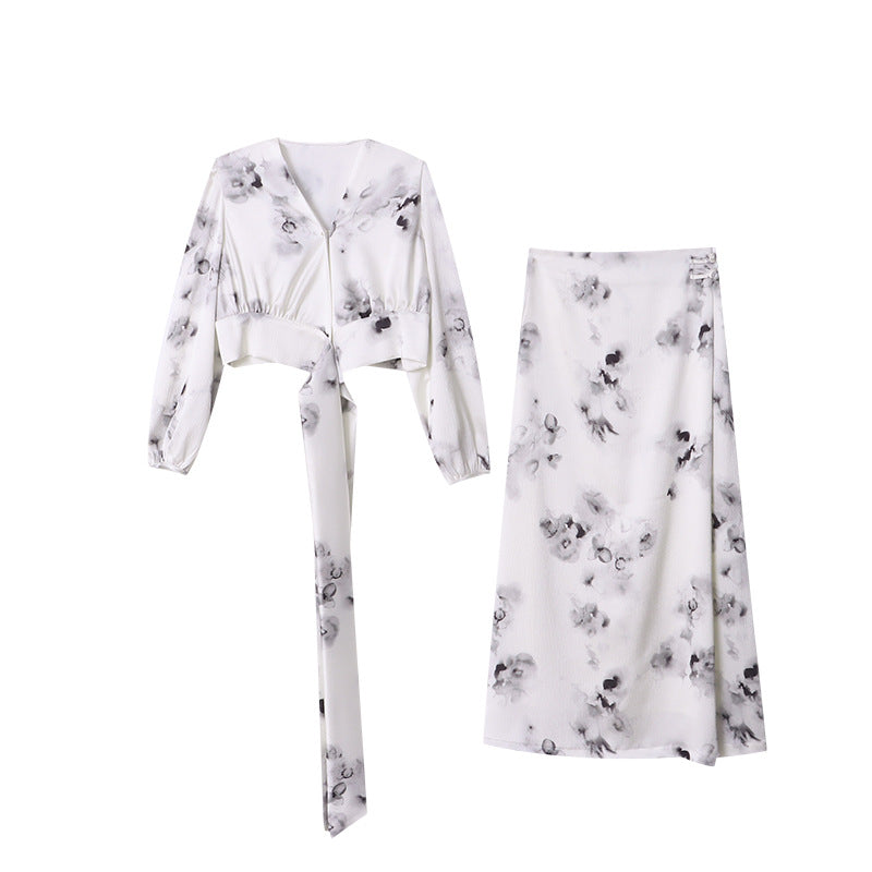 Damen elegantes Maxikleid mit floralem Muster und femininer Silhouette Drune