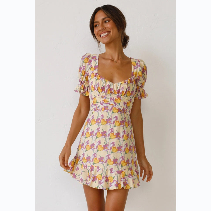 Damen Minikleid mit voluminösen Ärmeln und verspieltem Rüschensaum Drune