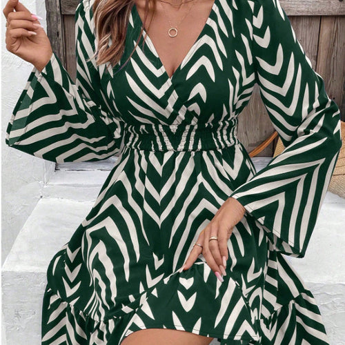 Damen Wickelkleid mit voluminösem Rock Drune