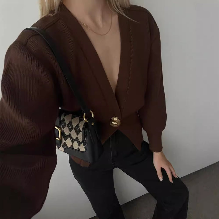 Damen eleganter Strickcardigan mit tiefem V-Ausschnitt und dekorativem Knopf Drune