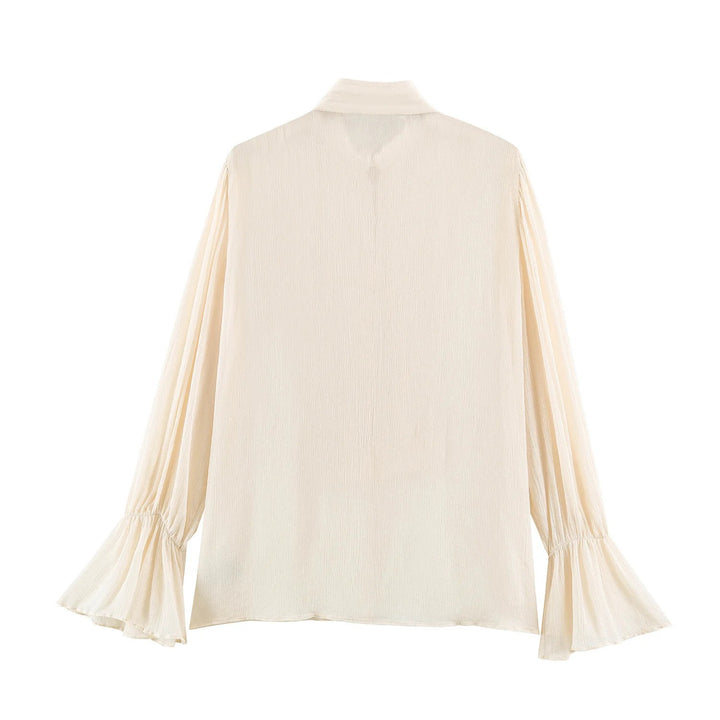 Damen Romantische Plissee‑Bluse mit Stehkragen, Volumenärmeln und Zierfroschknöpfen Drune