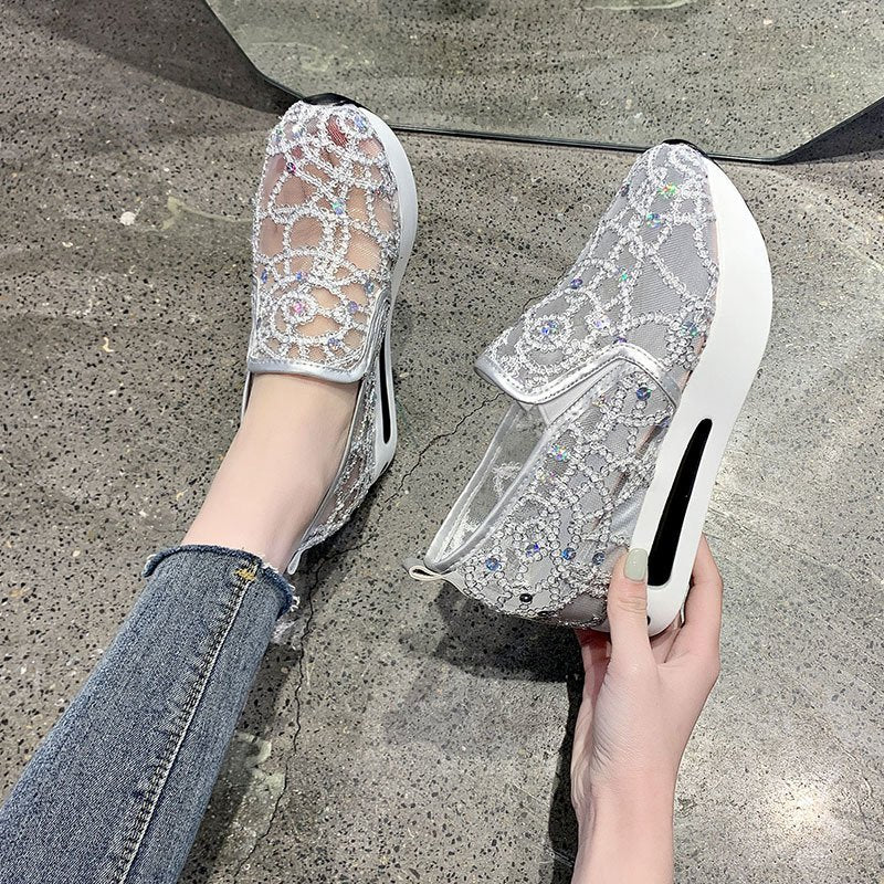 Damen Plateausneaker mit verstecktem Keil und Spitzenbesatz Drune