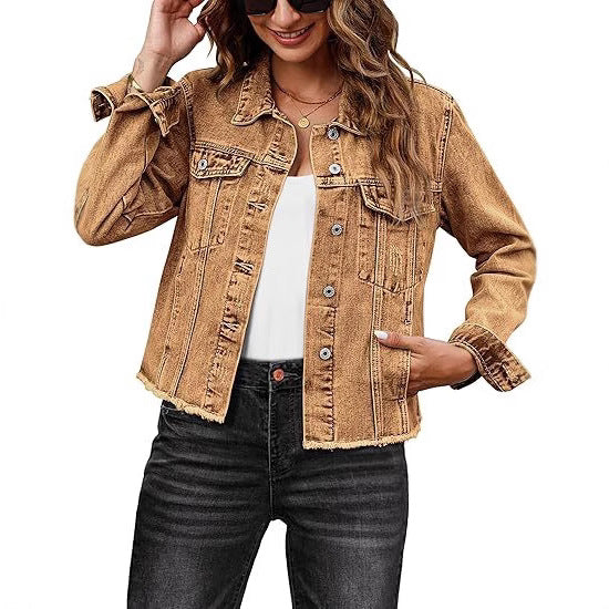 Damen Kurz geschnittene Denim-Jacke mit fransigem Saum und Brusttaschen Drune