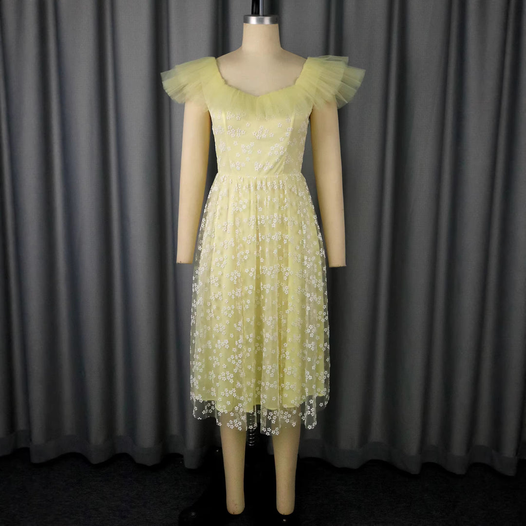 Damen Elegantes Tüllkleid mit floralem Muster und Puffärmeln Drune