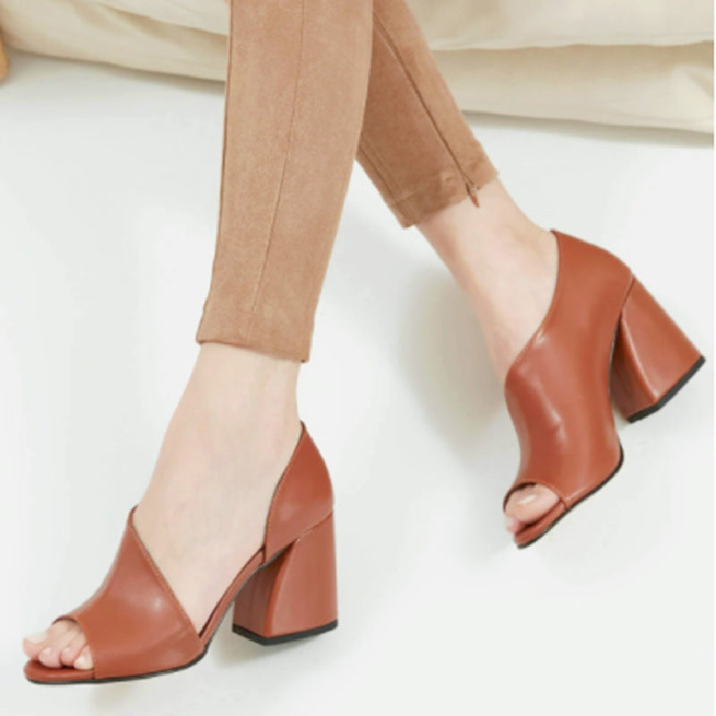 Damen Hochfront-Pumps mit modischem Peeptoe und elegantem Blockabsatz Drune