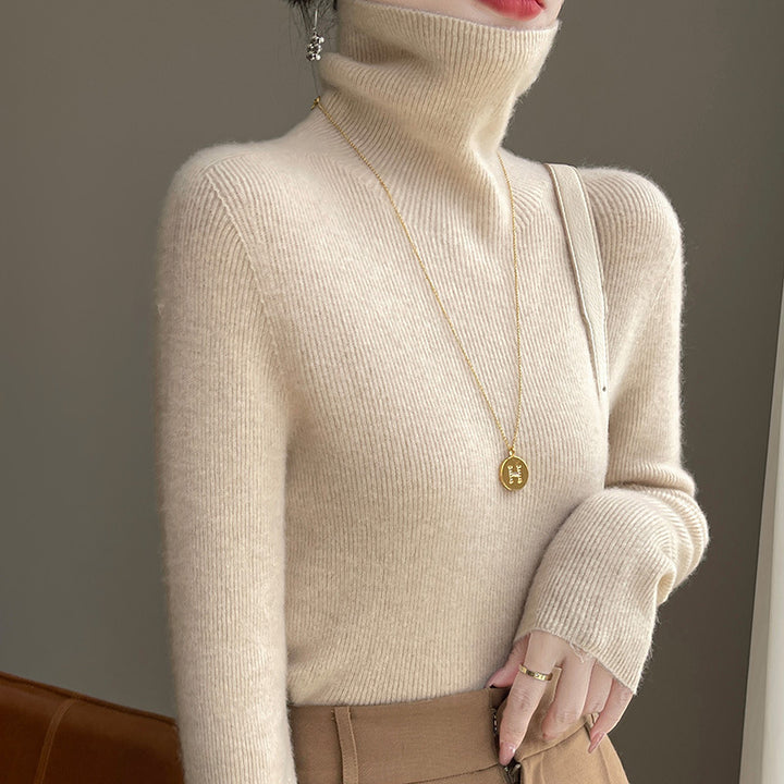 Damen Schmal geschnittener Feinstrick-Rollkragenpullover mit extrafeinem Flauschfinish Drune