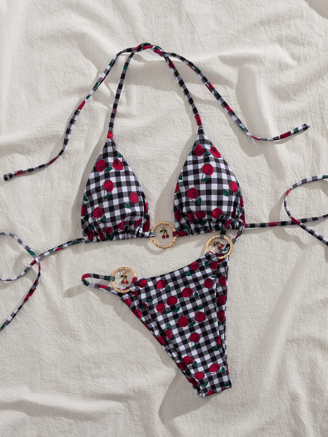 Damen Triangel-Bikini mit verspieltem Karomuster und fruchtiger Applikation Drune
