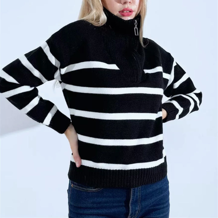 Damen Gestreifter Strickpullover mit kurzem Reißverschluss und Polokragen Drune