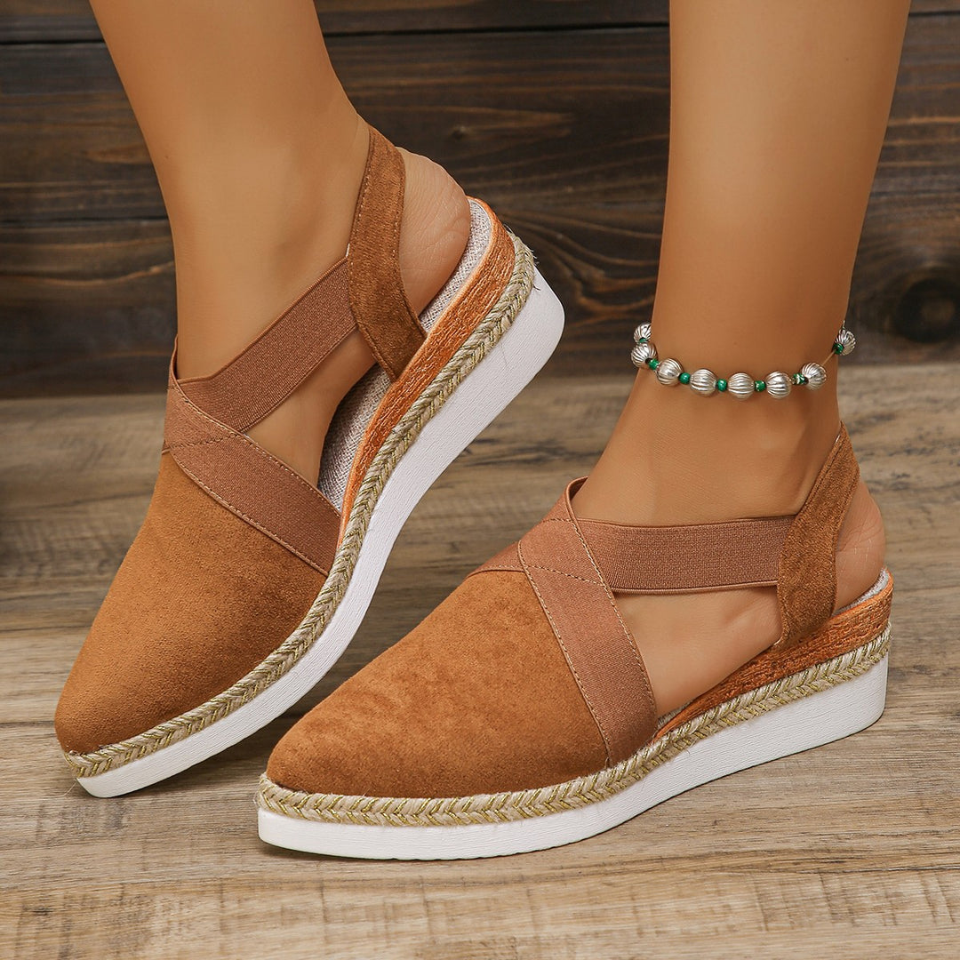 Damen nan Velours-Slingback-Keil mit spitzer Vorderkappe, geflochtenem Juteband und dämpfender Laufsohle Drune
