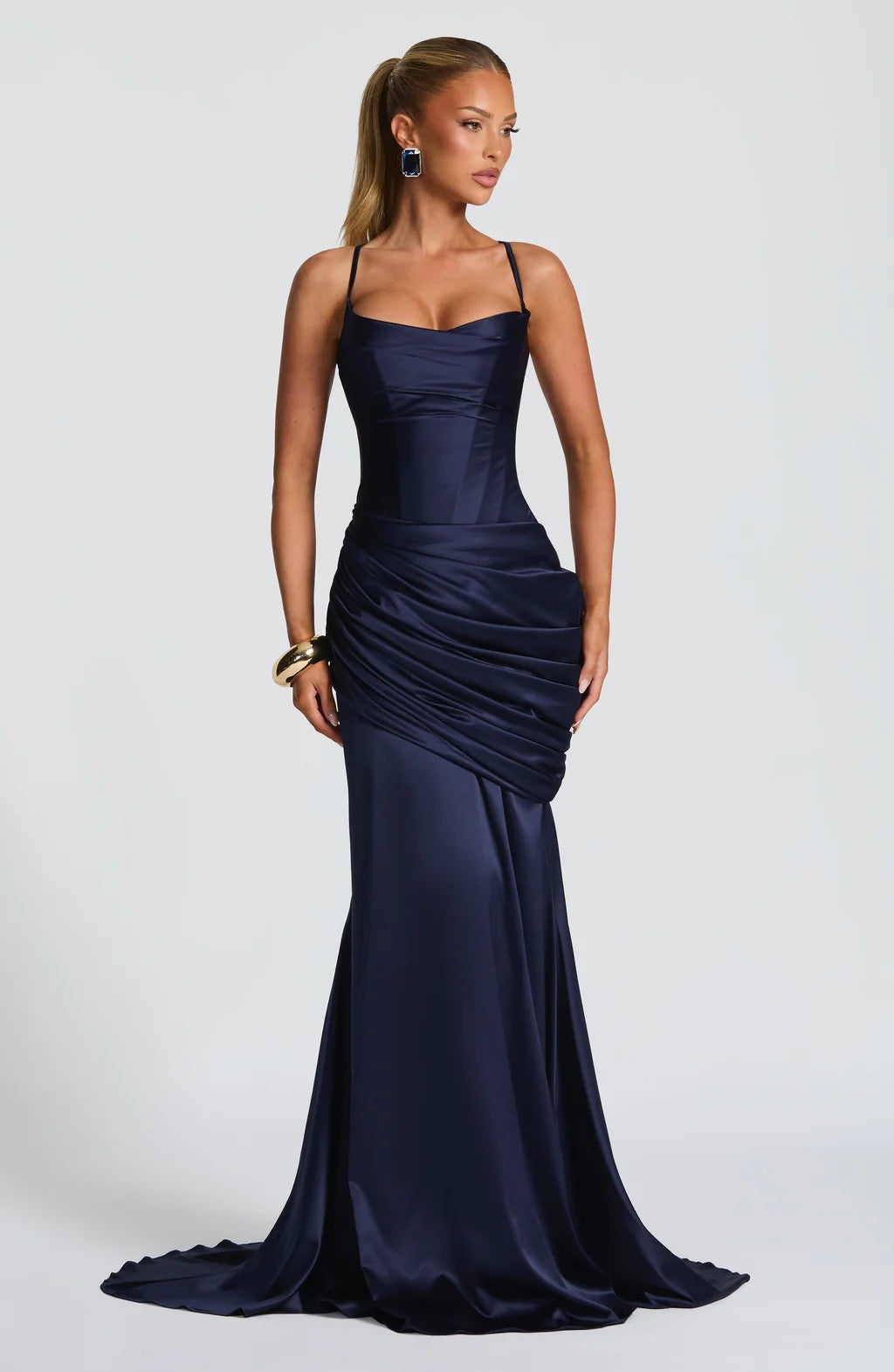 Damen elegantes Abendkleid mit raffinierten Drappierungen Drune