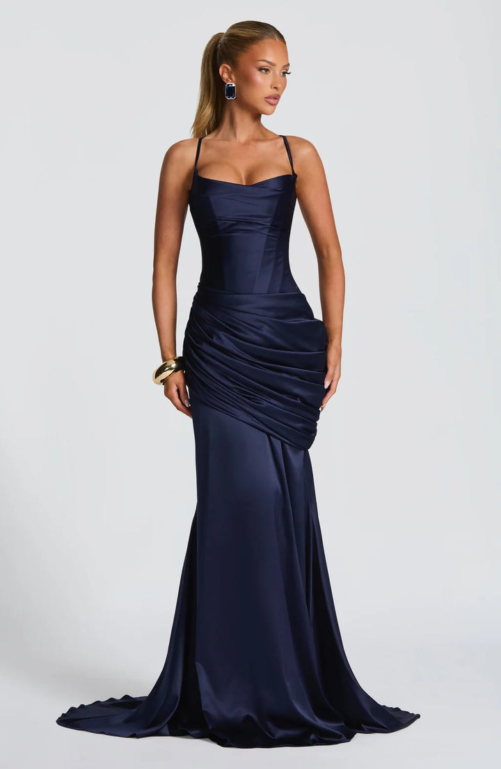 Damen elegantes Abendkleid mit raffinierten Drappierungen Drune