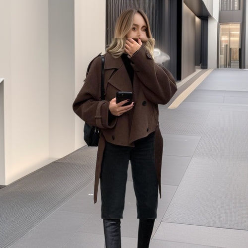 Damen Kurz geschnittener Oversize-Wollmix-Peacoat mit weitem Revers und Bindegürtel Drune