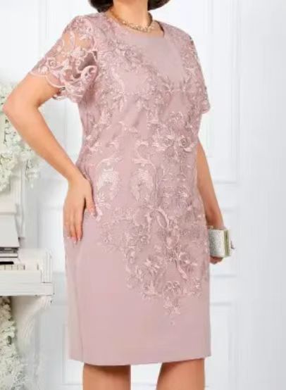 Damen Elegantes Kleid mit floraler Spitze Drune