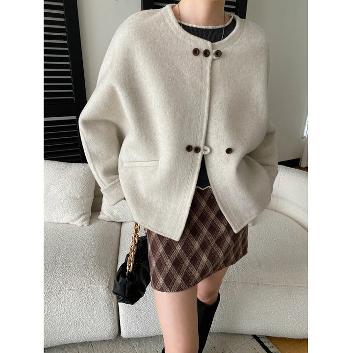 Damen kuschelige Oversized-Jacke aus hochwertigem Wollmix mit Knopfdetails Drune