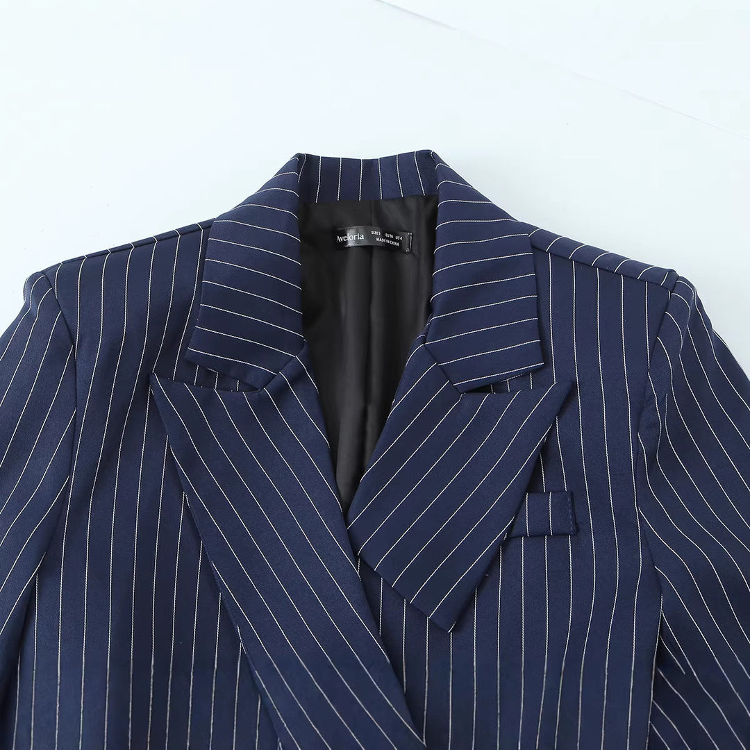 Damen Nadelstreifen-Tailored-Blazer mit markantem Revers, Pattentaschen und taillierter Silhouette Drune