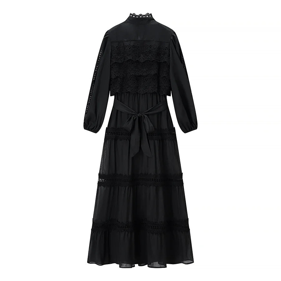 Damen nan romantisches Maxikleid mit Stehkragen, Knopfleiste und gehäkelten Spitzeneinsätzen Drune