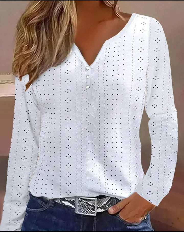 Damen Langarmshirt mit Lochmuster und modischen Knopfdetails Drune