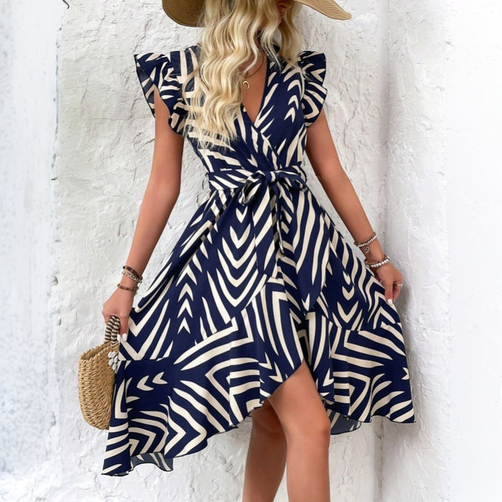 Damen Sommerliches Wickelkleid mit Volantärmeln und grafischem Muster Drune