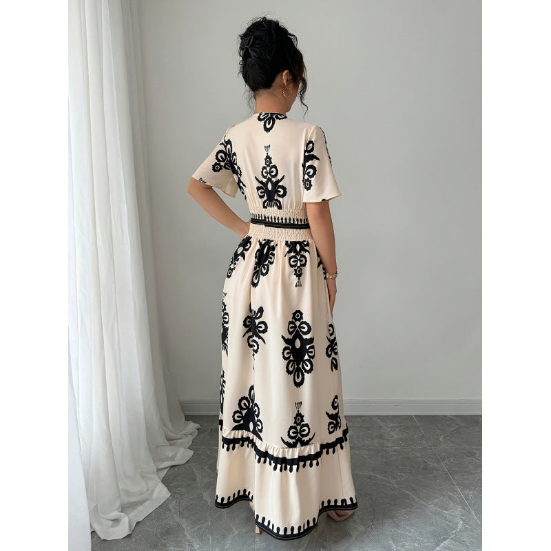 Damen Maxikleid mit einzigartiger Stickerei und Rüschen Drune