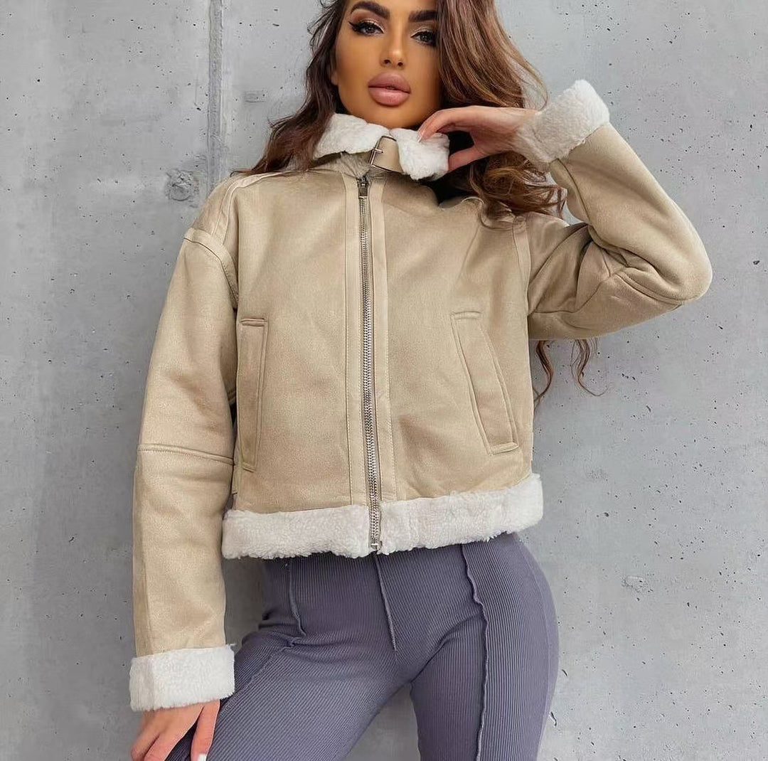 Damen Hochgeschnittene Pilotjacke aus veganer Lederoptik mit Teddyfutter und Reißverschluss Drune