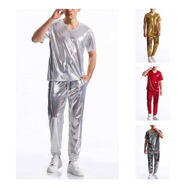 Herren Sportliches Set aus glänzendem Material mit V-Ausschnitt Drune