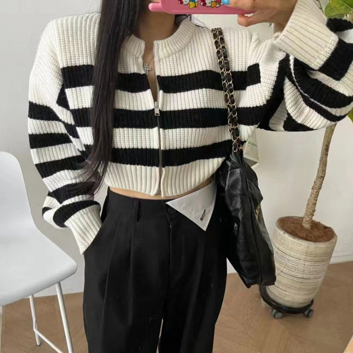 Damen modische Strickjacke mit hohem Kragen und breiten Streifen Drune