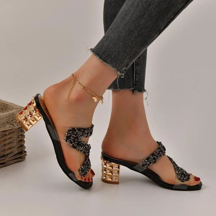 Drune | Sandalen mit Absätzen und Pailletten