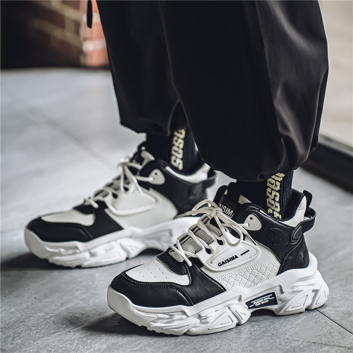 Unisex markante Chunky-Sneaker mit gesteppter Seitenpartie, Kunstleder-Overlays und profiliertem Offroad-Sohlenprofil Drune