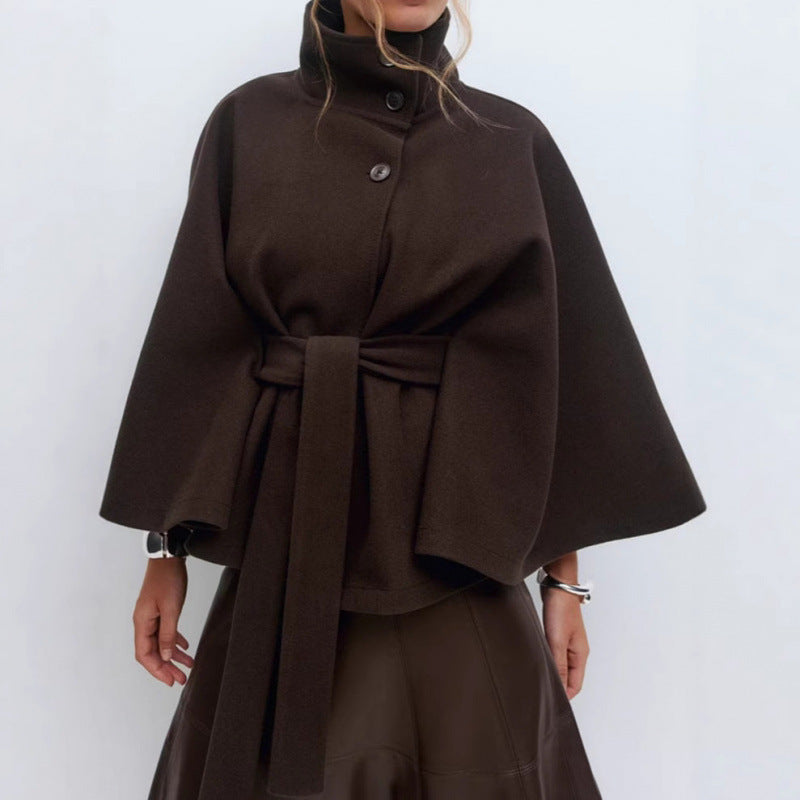 Damen Wollmantel im Cape‑Stil mit Stehkragen und Taillengürtel Drune