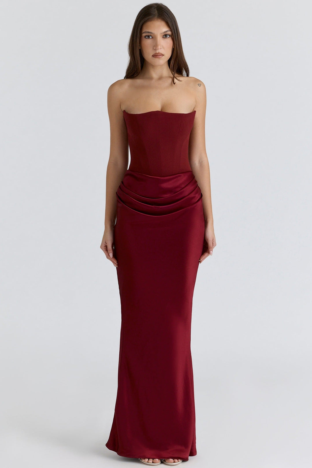 Damen Elegantes Abendkleid mit Herz-Ausschnitt und schimmerndem Oberteil Drune