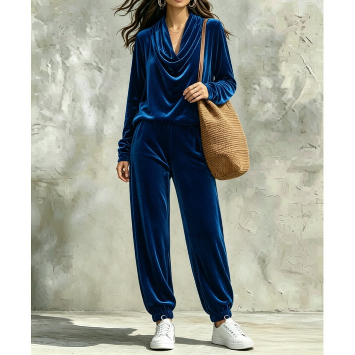 Damen Samt-Lounge-Set mit Wasserfallkragen und Jogger-Hose Drune