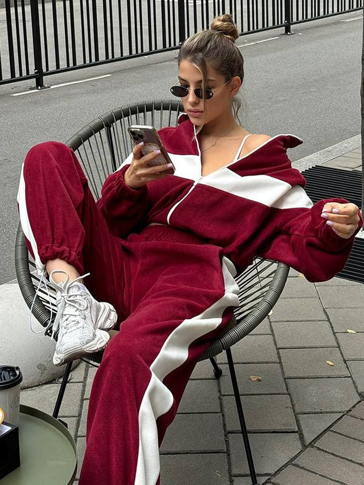 Damen sportliches Fleece-Set mit Reißverschluss und kontrastierenden Seiteneinsätzen Drune