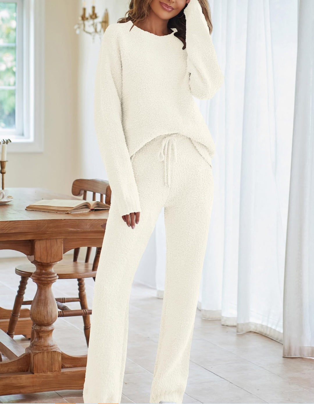 Damen nan kuscheliges Lounge-Set mit Oversize-Pullover und Kordelzughose Drune