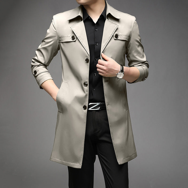 Herren Leichter Trenchcoat mit tailliertem Schnitt, Brustpatten und verstellbaren Ärmelriegeln Drune