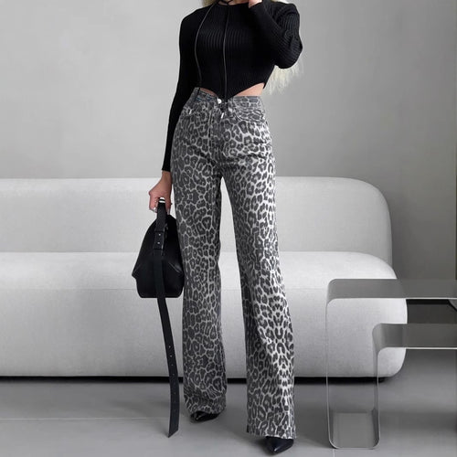 Damen Highwaist Schlagjeans mit dezenter Leo-Print, weitem Bein und rohem Saum Drune