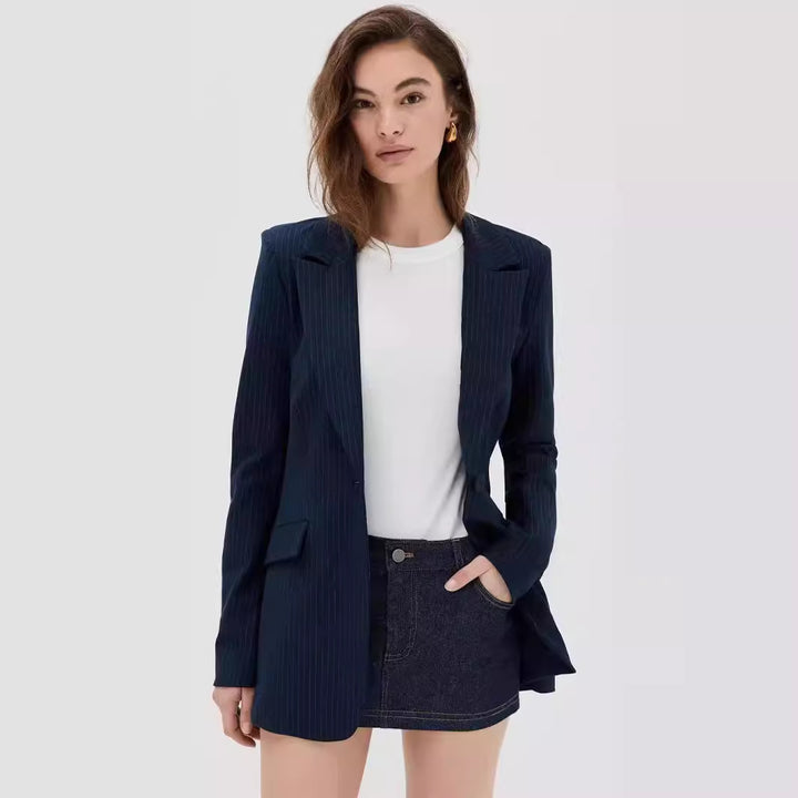 Damen Mini‑Blazerkleid im Nadelstreifen‑Tailoring mit tiefem Schalkragen Drune