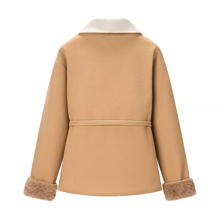 Damen nan taillierte Kurzjacke mit großzügigem Schalkragen, Bindegürtel und Kunstfellmanschetten Drune