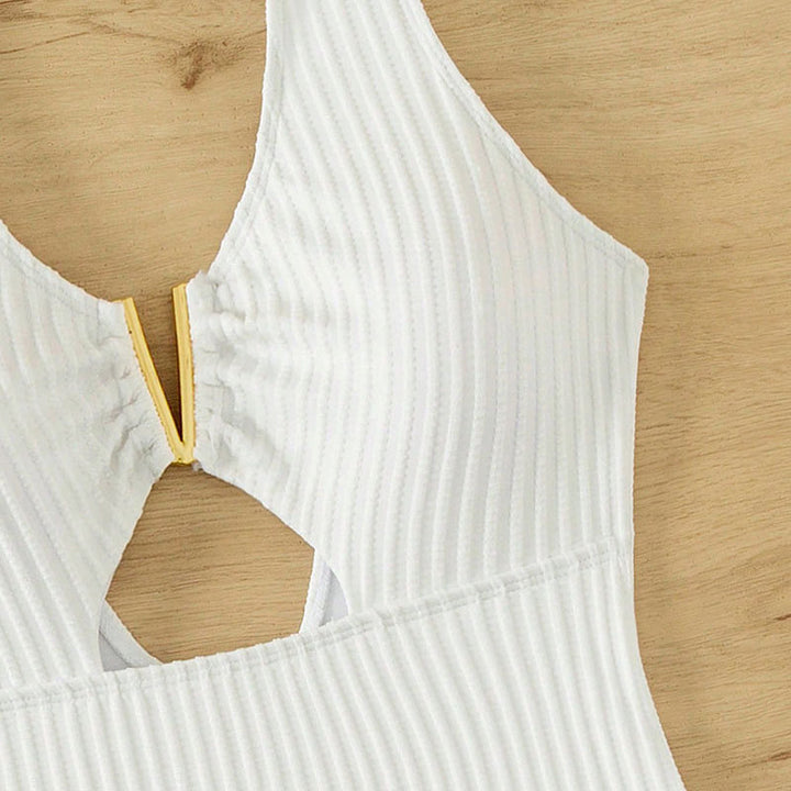 Damen Einteiler Badeanzug mit modernem Cut-Out-Design und strukturiertem Stoff Drune